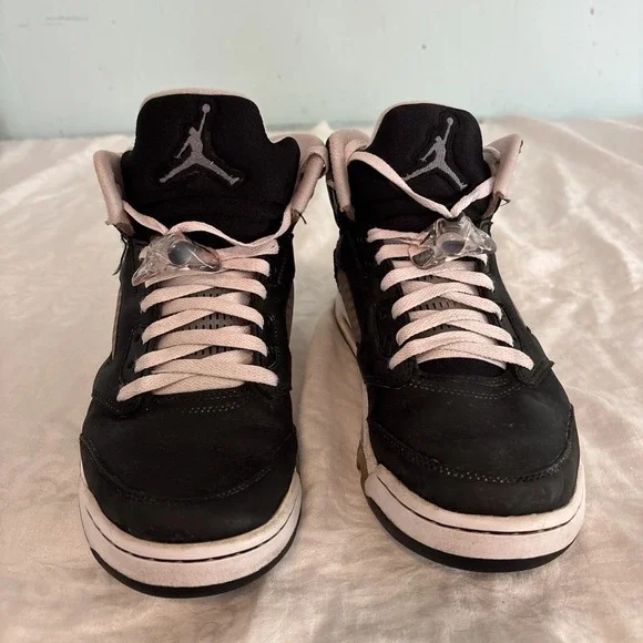 Jordan Five‎ Retro Mid Oreo Men's Size 9 Shoes - Picture 2 of 9